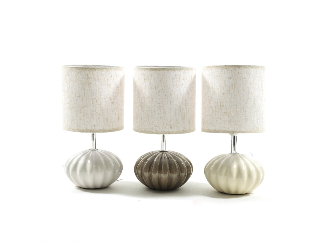 Lampada con base in ceramica d.13xh.26cm colori assortiti