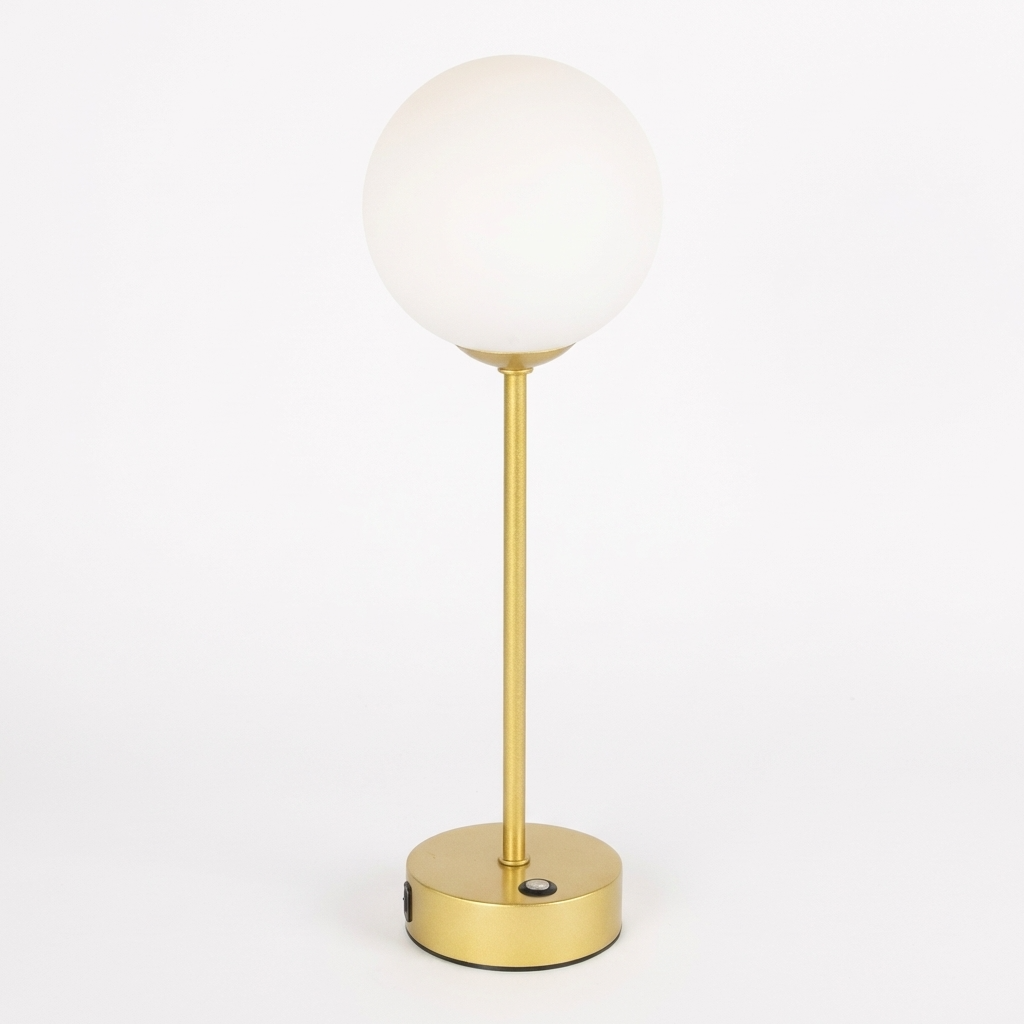 La lampada da tavolo LED oro con sfera opalina dimmerabile